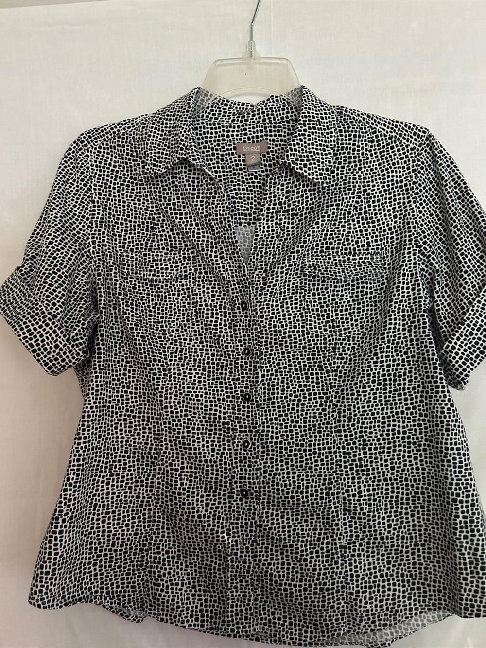 Chico's Black and White Geometric Short-Sleeve Button Front Blouse